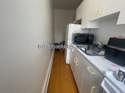Brookline 1 Bed 1 Bath  Washington Square - $2,710