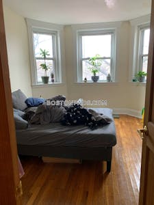 Fenway/kenmore 2 Bed 1 Bath BROOKLINE- BROOKLINE VILLAGE $2,900 Boston - $2,950