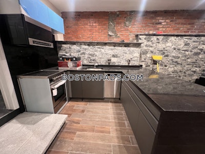 Brookline 1 Bed 1 Bath  Boston University - $3,000 No Fee