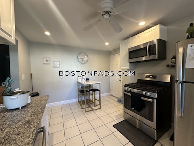 East Boston 2 Beds 1 Bath Boston - $2,825 No Fee