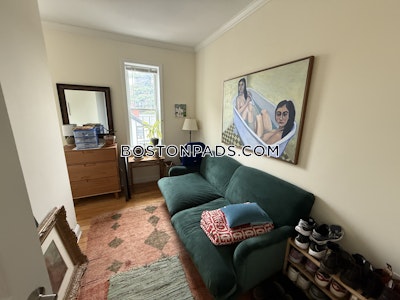 Cambridge 2 Beds 1 Bath  Harvard Square - $3,795 No Fee