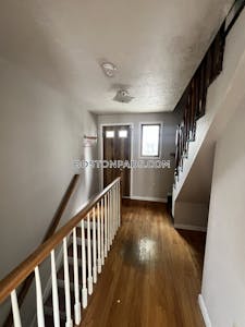 Quincy 3 Bed 1 Bath QUINCY  Quincy Center - $3,300