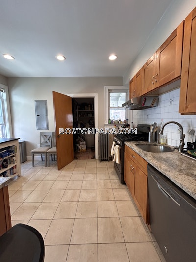 Allston 3 Beds 1 Bath Boston - $3,800