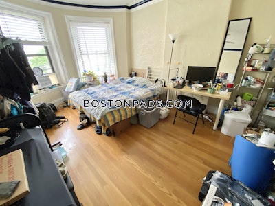 Northeastern/symphony 3 Beds 1 Bath Boston - $5,400