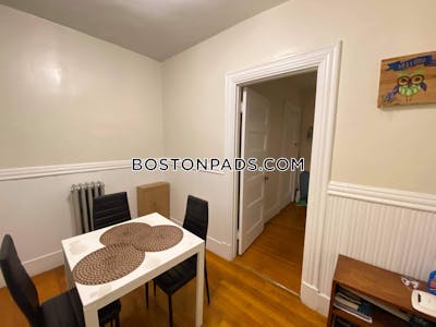 Brookline 1 Bed 1 Bath BROOKLINE- COOLIDGE CORNER $2,500 Coolidge Corner - $2,500