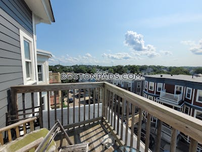 Dorchester 3 Bed 1 Bath BOSTON Boston - $2,495 No Fee