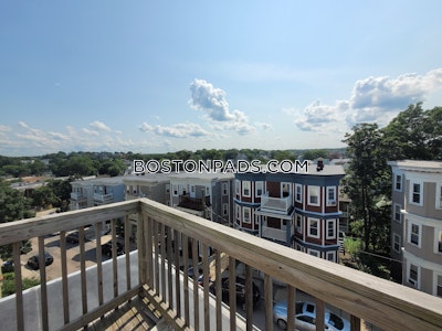 Dorchester 3 Bed 1 Bath BOSTON Boston - $2,995 No Fee
