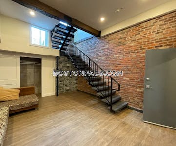 Allston 1 Bed 1 Bath Boston - $3,300 No Fee