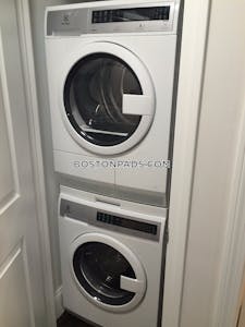 Back Bay 2 Bed 1 Bath BOSTON Boston - $4,250 No Fee