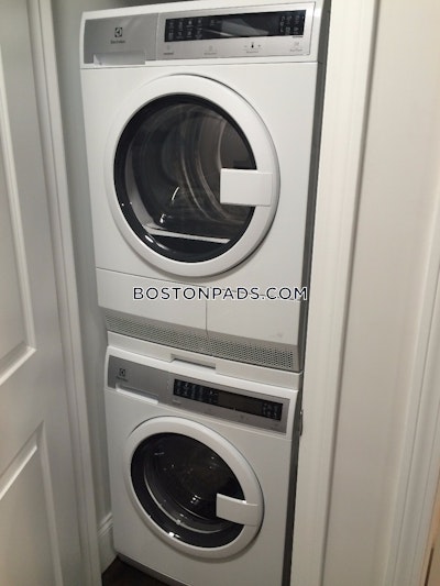 Back Bay 2 Bed 1 Bath BOSTON Boston - $4,250 No Fee