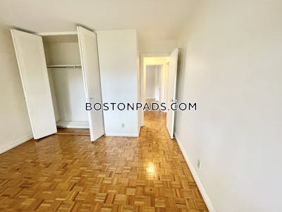 Allston/brighton Border 2 Bed  Bath BOSTON Boston - $2,700 No Fee