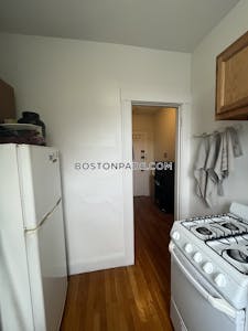 Allston Studio, 1 Bath Unit Boston - $2,000 No Fee