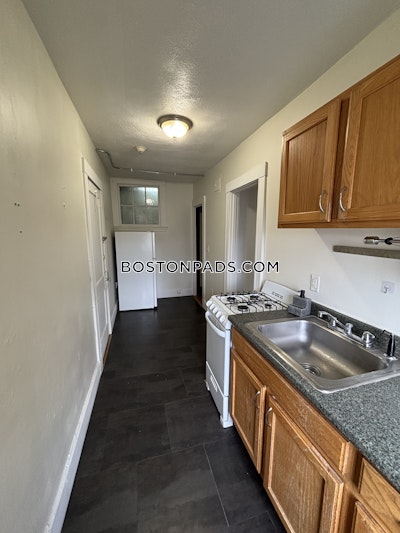 Somerville 1 Bed 1 Bath  Spring Hill - $2,350 No Fee