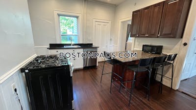Somerville 5 Beds 1 Bath  Tufts - $7,042 No Fee