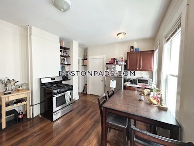 Dorchester 3 Beds 1 Bath Boston - $3,250 No Fee