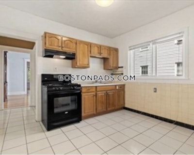 Medford 3 Beds 1 Bath  Tufts - $4,050