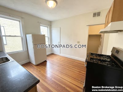 Dorchester 3 Beds 1 Bath Boston - $3,450