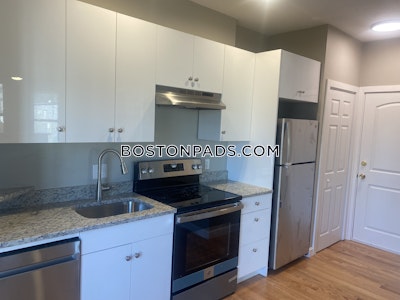 Dorchester 1 Bed 1 Bath Boston - $2,400 No Fee
