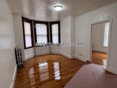 Allston 3 Bed 1 Bath BOSTON Boston - $3,300