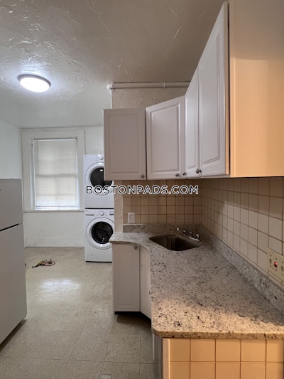 Allston 3 Bed 1 Bath BOSTON Boston - $3,300