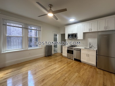 Northeastern/symphony Studio 1 Bath Boston - $2,500 No Fee