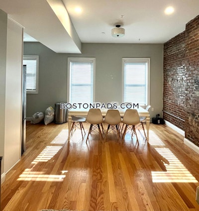 East Boston 3 Beds 2 Baths Boston - $3,950 No Fee
