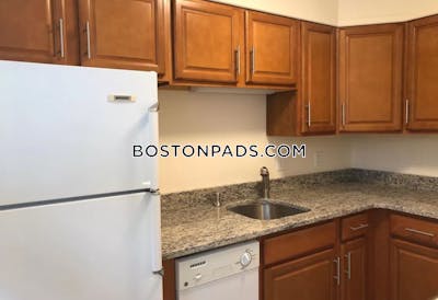Brookline 2 Bed 1 Bath BROOKLINE- COOLIDGE CORNER $3,500  Coolidge Corner - $3,100 No Fee