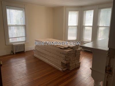 Cambridge 1 Bed 1 Bath CAMBRIDGE  Harvard Square - $2,800