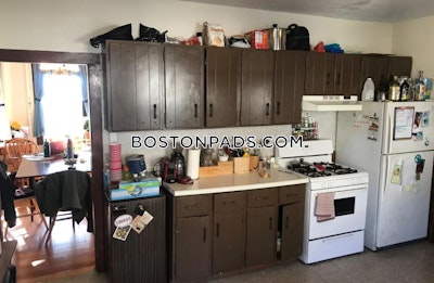 Brighton 4 Beds 2 Baths Brighton Boston - $3,600