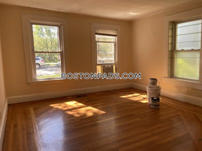Cambridge 2 Bed 1 Bath CAMBRIDGE  Harvard Square - $3,000 No Fee