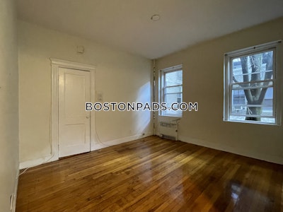 Allston/brighton Border Studio 1 Bath Boston - $1,950