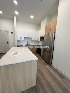 Newton 2 Bed 2 Bath NEWTON  Newtonville - $3,645