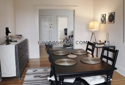 Brookline 3 Bed 1 Bath BROOKLINE- COOLIDGE CORNER $4,300 Coolidge Corner - $4,300
