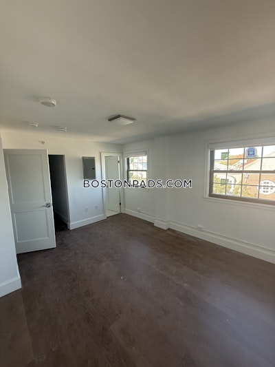 Cambridge 0 Bed 1 Bath CAMBRIDGE  Harvard Square - $2,525 No Fee