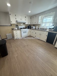 Medford 5 Beds 2 Baths  Tufts - $5,800 No Fee