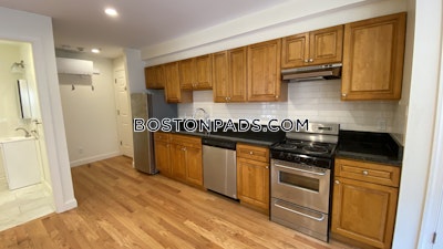 Cambridge 2 Bed 1 Bath CAMBRIDGE  Harvard Square - $2,900 No Fee