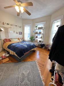 Medford 5 Bed 1.5 Bath MEDFORD  Tufts - $6,500 No Fee