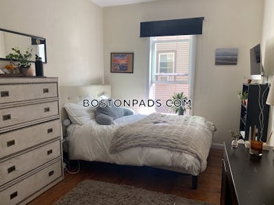 Medford 4 Bed 2 Bath MEDFORD  Tufts - $5,300