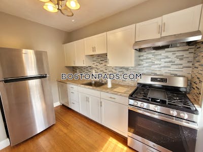 Roxbury 3 Beds 1 Bath Boston - $3,095 No Fee