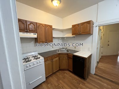 Northeastern/symphony 3 Bed, 1 Bath Unit Boston - $5,225