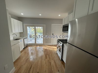 Cambridge Renovated Modern 2BD 1BA Somerville Apartment  Porter Square - $4,295
