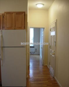 Downtown 1 Bed 1 Bath Boston - $2,695