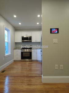Dorchester 2 Bed 1.5 Bath BOSTON Boston - $2,495 No Fee