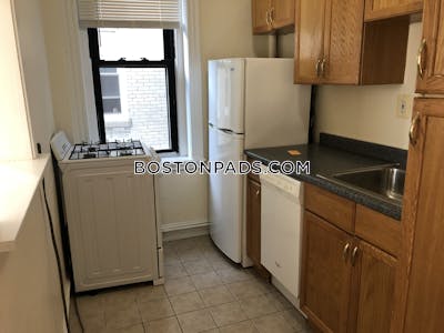 Fenway/kenmore 1 Bed 1 Bath BROOKLINE- BROOKLINE VILLAGE $2,150 Boston - $2,150 No Fee