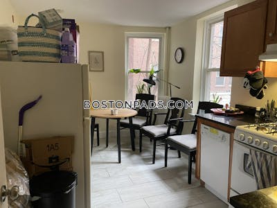 Beacon Hill 2 Beds 1 Bath Boston - $3,370