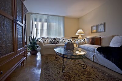 Allston/brighton Border Apartment for rent 1 Bedroom 1 Bath Boston - $2,400