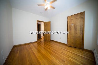 Brighton 3 Beds 2 Baths Boston - $4,400
