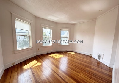 Dorchester Apartment for rent 3 Bedrooms 1 Bath Boston - $3,250 No Fee