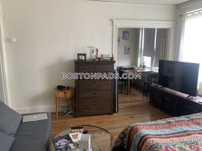 Fenway/kenmore Apartment for rent Studio 1 Bath Boston - $2,275 No Fee