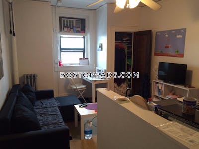 Fenway/kenmore Apartment for rent Studio 1 Bath Boston - $2,185 No Fee